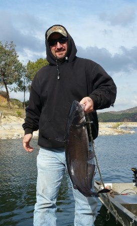 Nick Gibson Poway 12 lb Catfish 3 Jan 15 Log Boom Combo Platter sm.jpg